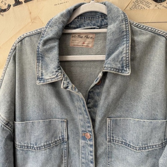 Free People Madison City Denim Jacket Distressed We The Free Bleach Spots - Picture 6 of 8